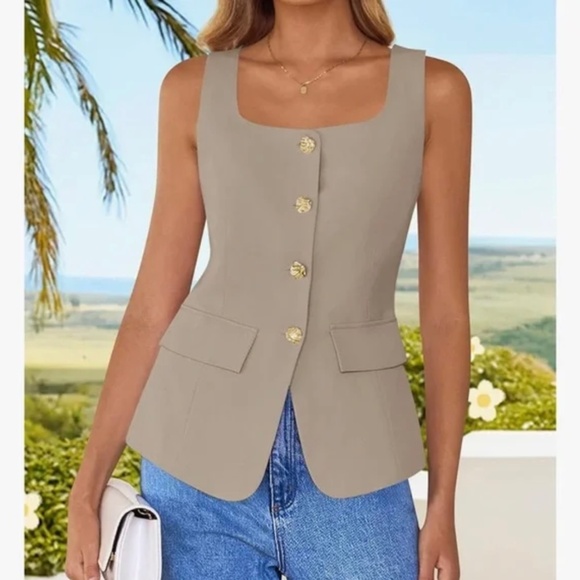 Zesica Button Down Vest - Picture 1 of 6